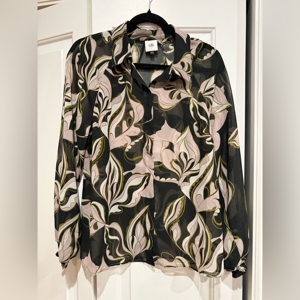 CAbi Black & Pale Pink Floral Sheer Button-Up Blouse Size Small